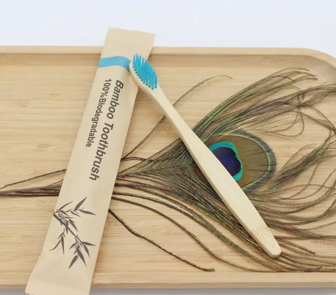 Bamboo Toothbrush – Furçë dhëmbësh ekologjike 100% biodegradueshme