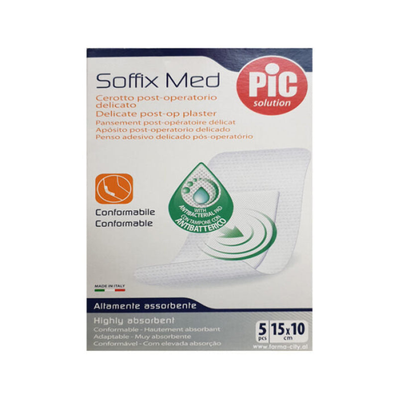 Packaging of PIC Aquabloc strip plasters, which are transparent, elastic, and designed for wound protection.